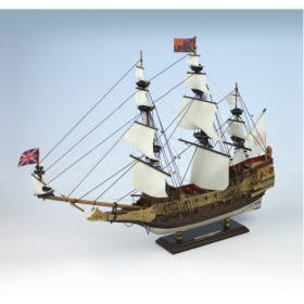 LAIVAN PIENOISMALLI- SUVEREENI, 39 CM